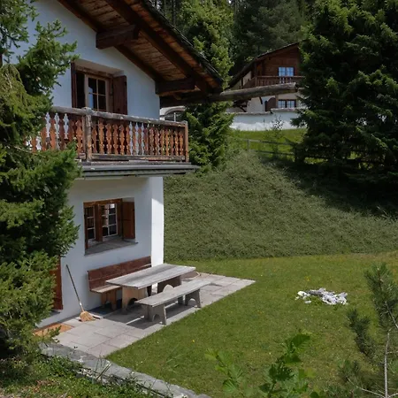 Apartment Haus 3 - 5 Haus Mit Garten In Ruhiger Wohngegend