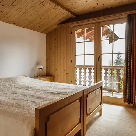 Apartment Haus 3 - 5 Haus Mit Garten In Ruhiger Wohngegend